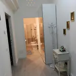 Via Cortonese 1 Lägenhet *