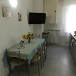 Via Cortonese 1 *