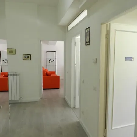 Apartment Via Cortonese 1 *