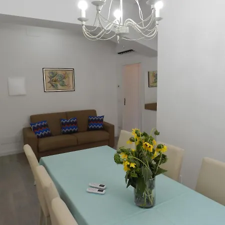 Apartment Via Cortonese 1 *