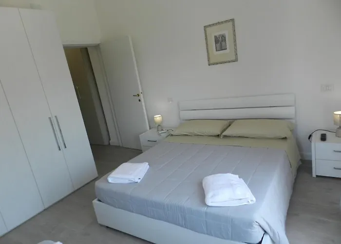 דירה Via Cortonese 1 פרוג'ה